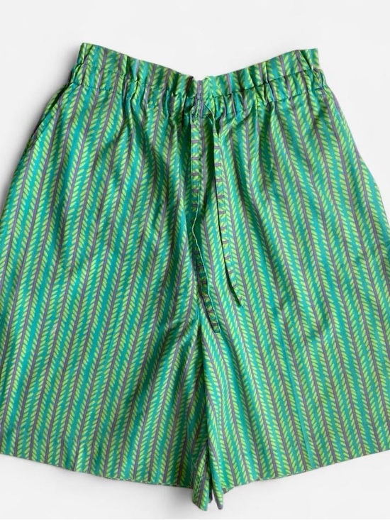 L.L. Bean Pants - Vintage 90s L.L. Bean green multicolored abstract pull on shorts